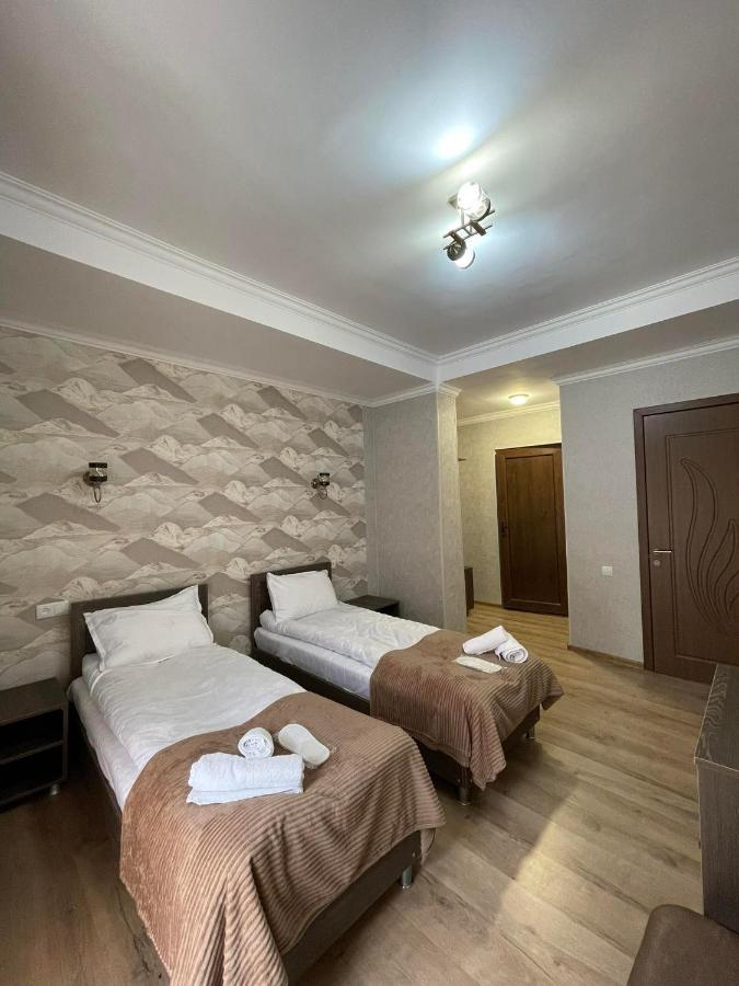 Hotel Shina คัซเบกี ภายนอก รูปภาพ