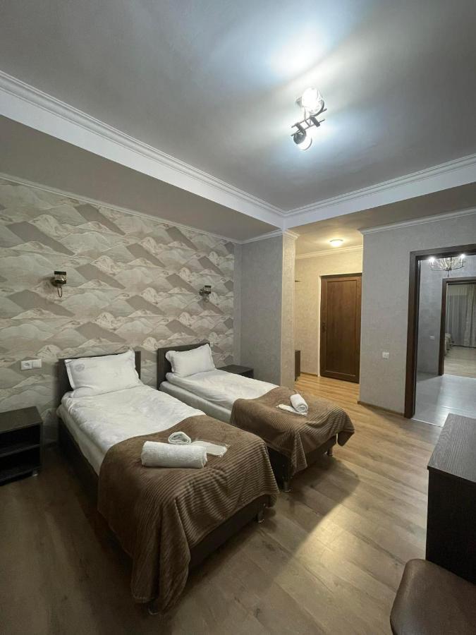 Hotel Shina คัซเบกี ภายนอก รูปภาพ