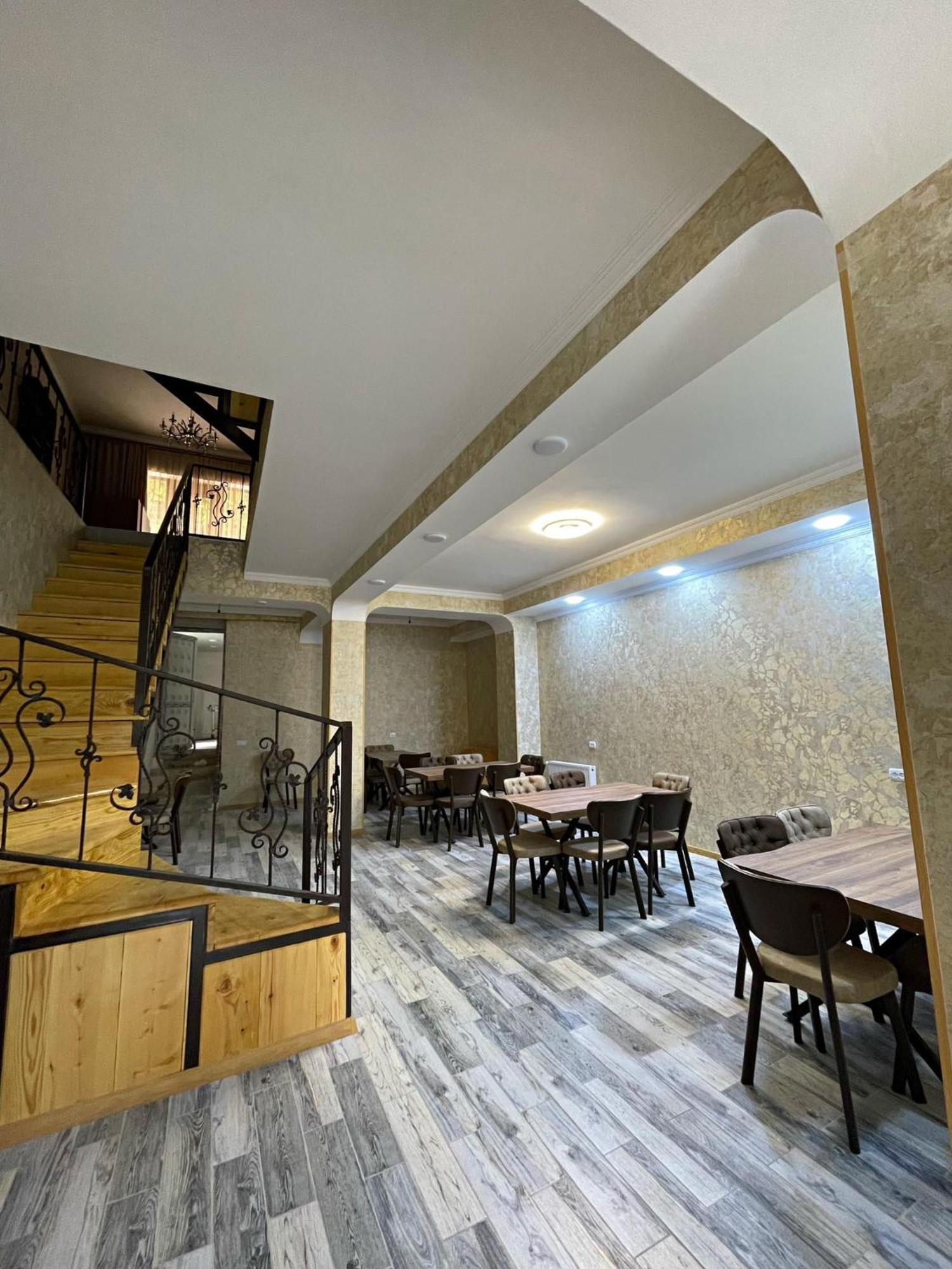 Hotel Shina คัซเบกี ภายนอก รูปภาพ